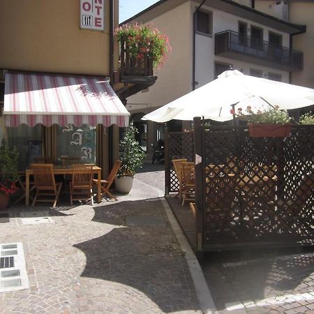 Moggio Udinese Albergo Leon Bianco المظهر الخارجي الصورة
