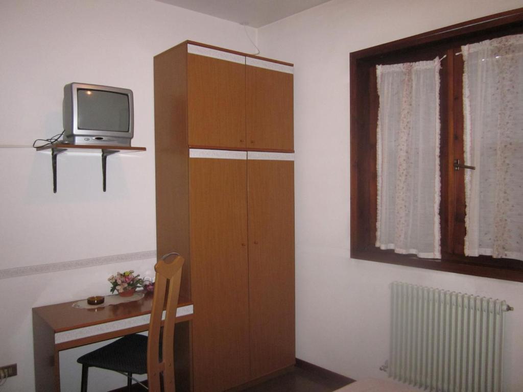 Moggio Udinese Albergo Leon Bianco الغرفة الصورة