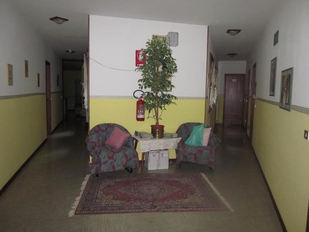 Moggio Udinese Albergo Leon Bianco المظهر الخارجي الصورة